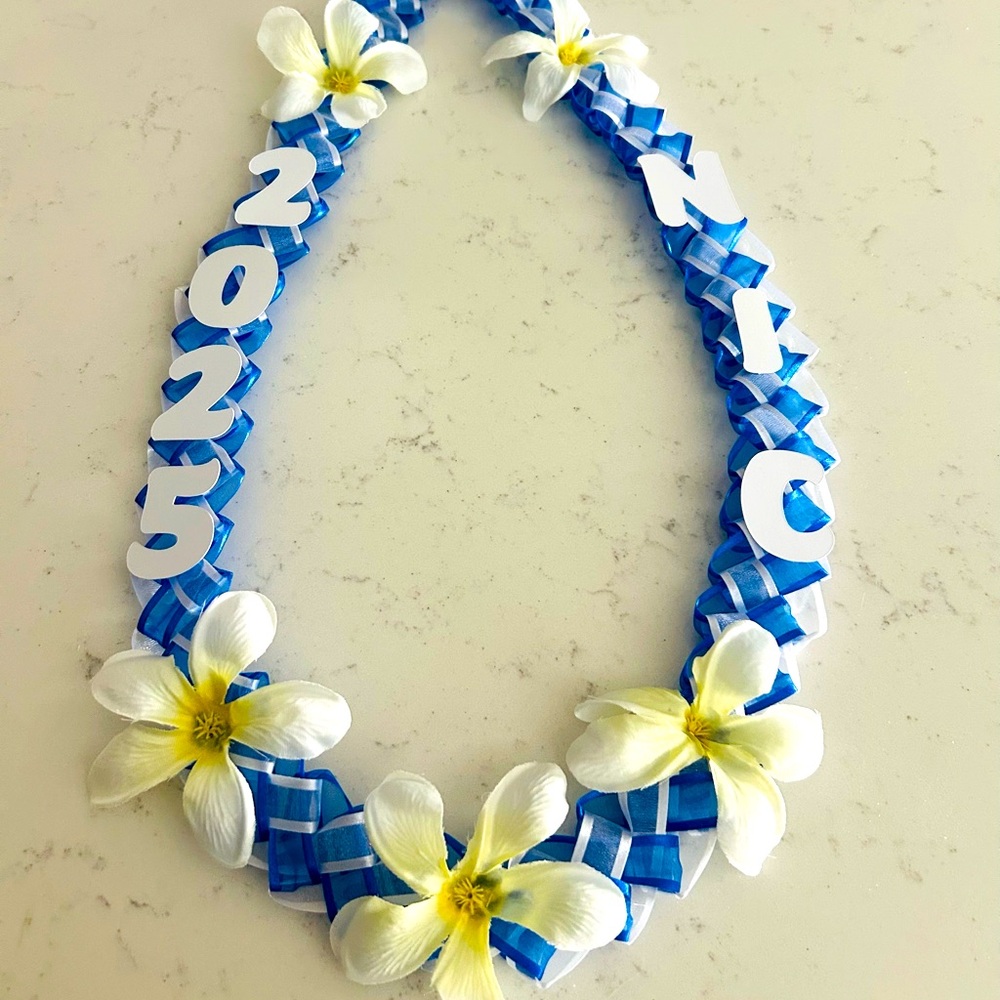 COPY - COPY - Custom/Personalized Graduation Lei, BIrthday/Special Occasion Lei